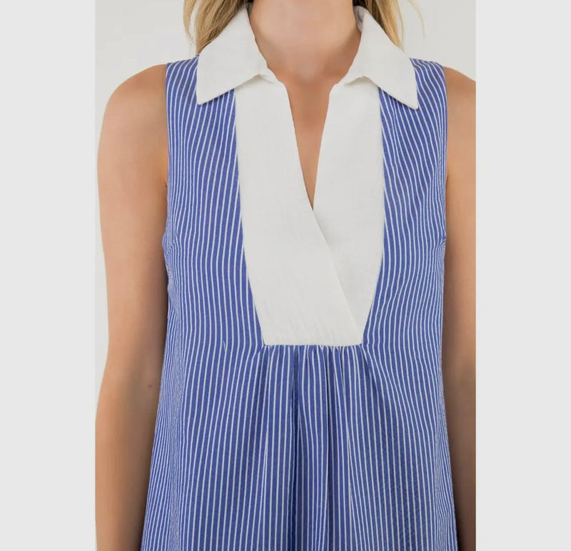 Contrast Collar V-Neck Dress