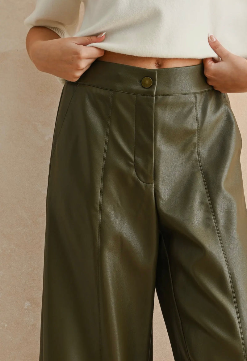 Chic Straight Leg Pants