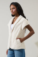 Janna Sherpa Vest