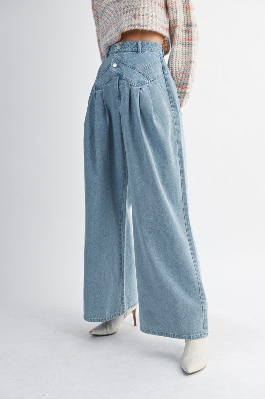 Pintuck Wide Leg Jeans
