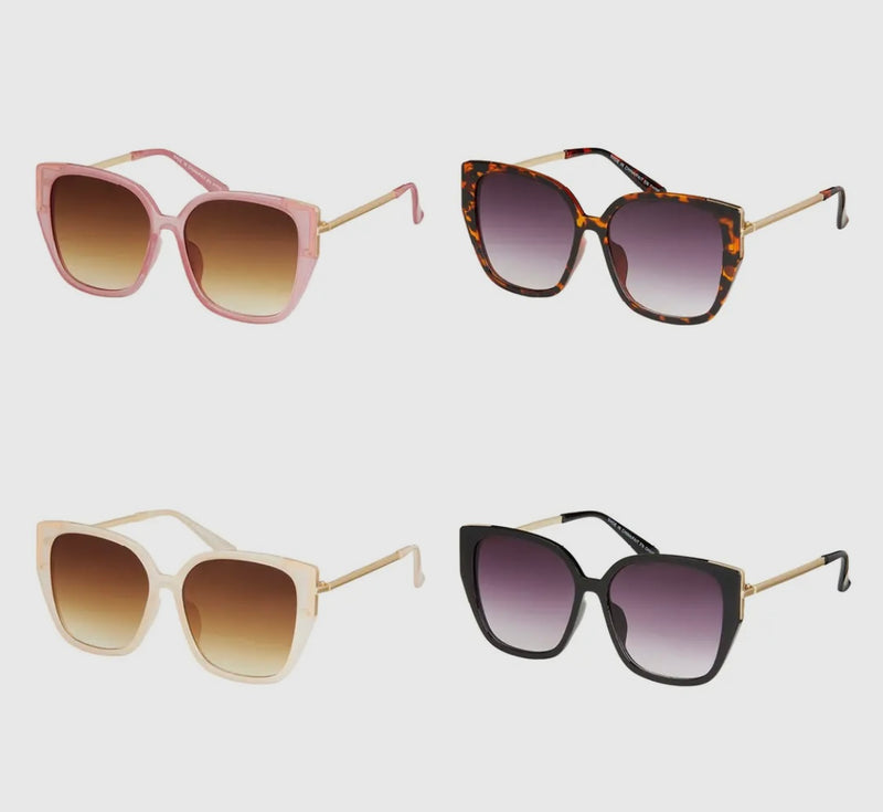 Oversized W/Gold Temples Sunglasses